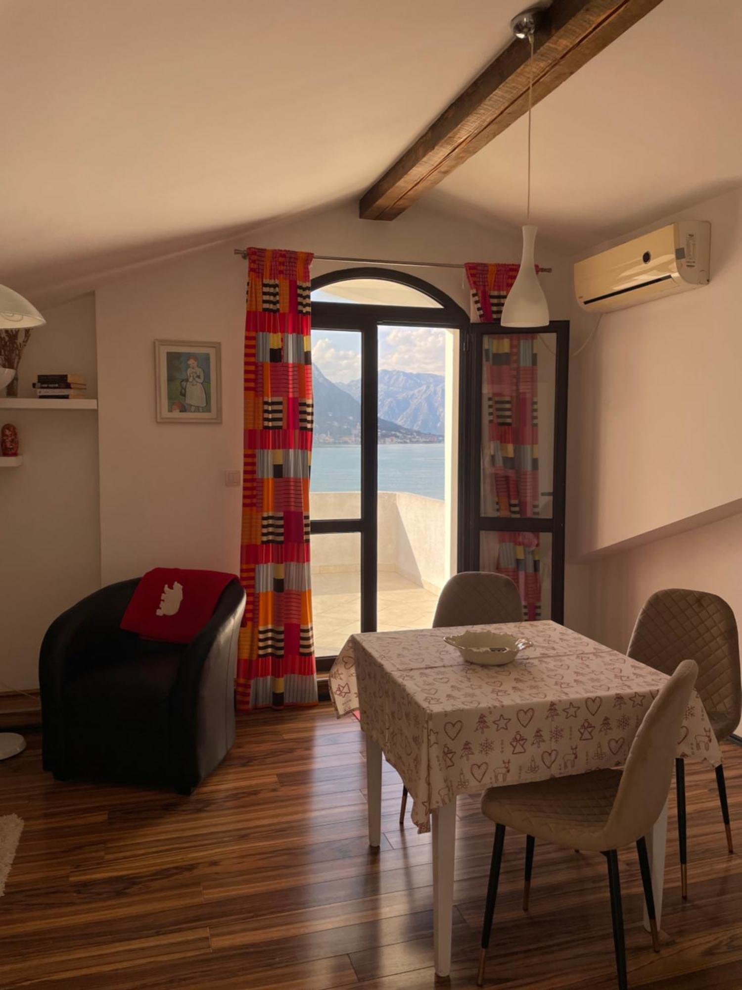 Apartment Jovana Kotor Exterior photo